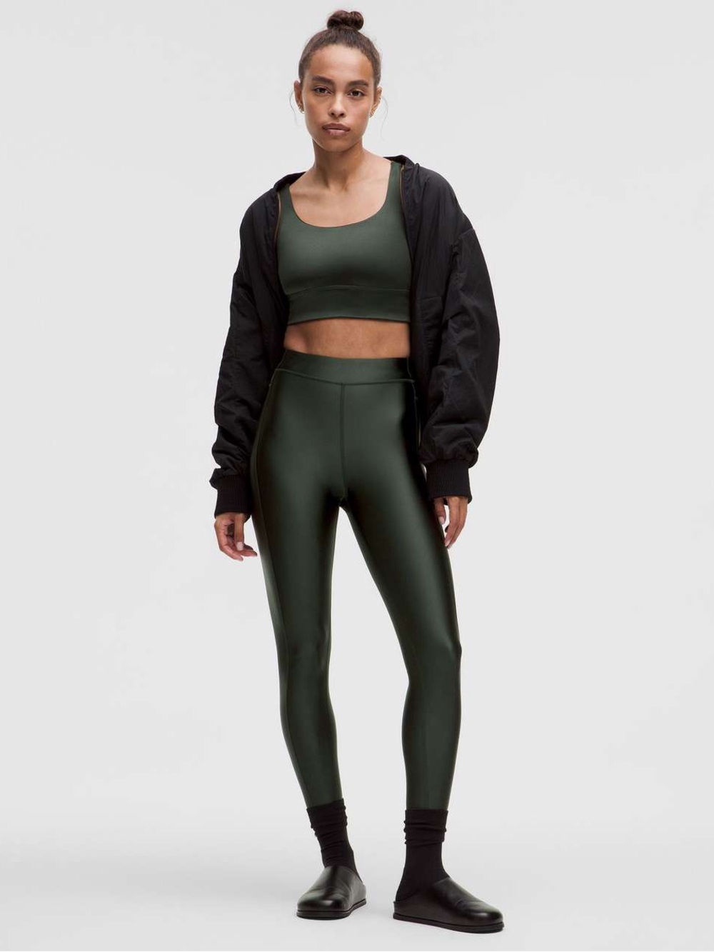 🍋 LULULEMON Satin Shine High-Rise Tight 25" in Blackened Pine Size 4